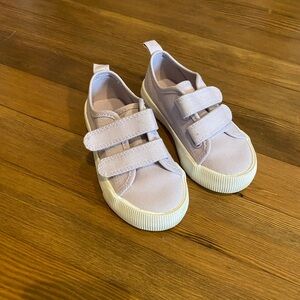 Toddler girl velcro sneakers